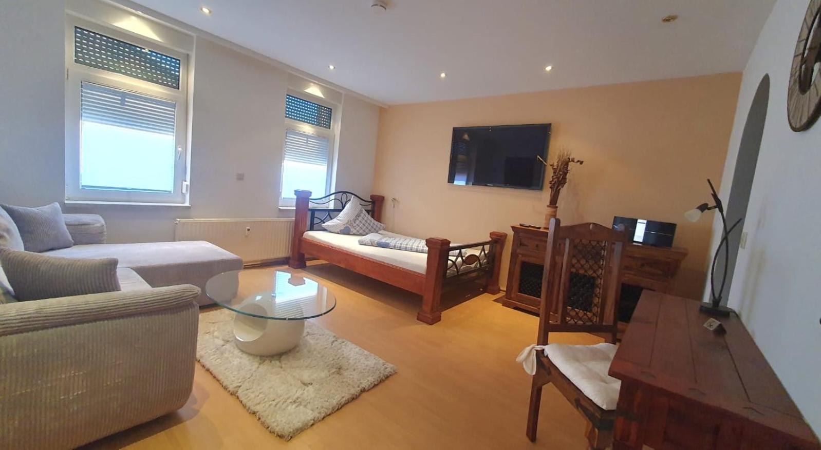 Pension Appartementhaus Central Нордхаузен Екстериор снимка